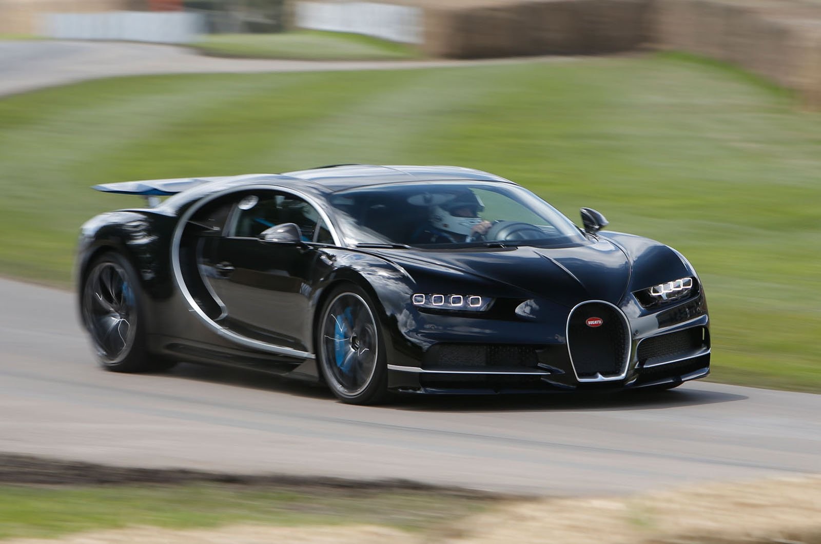 Bugatti: Легендарные модели и скорость